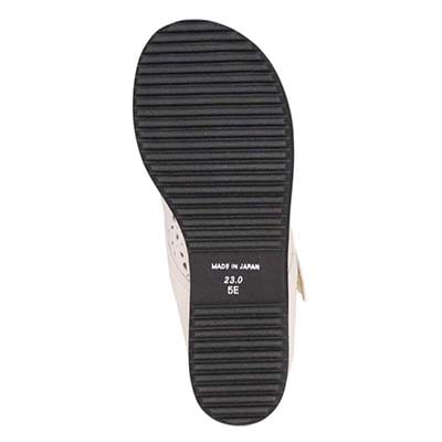 シティ ゴルフ City Golf  幅広５Eラストのパンチングカジュアルシューズ　GFL5307 IVORY 23.0