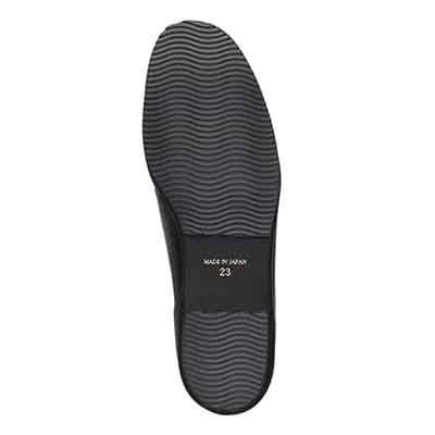 HIROKO KOSHINO シンプルですっきりとしたフォルム ウェッジヒールカジュアルシューズ HKL9680 BLACK 23.0