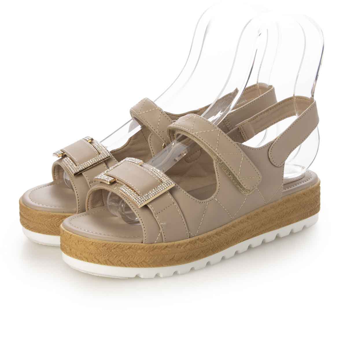 HIROKO KOSHINO FEMME モードなキルティングと輝くバックル。歩きやすさを兼ね備えたフットベッドサンダル　HRL6001 BEIGE M　(23.0～23.5)