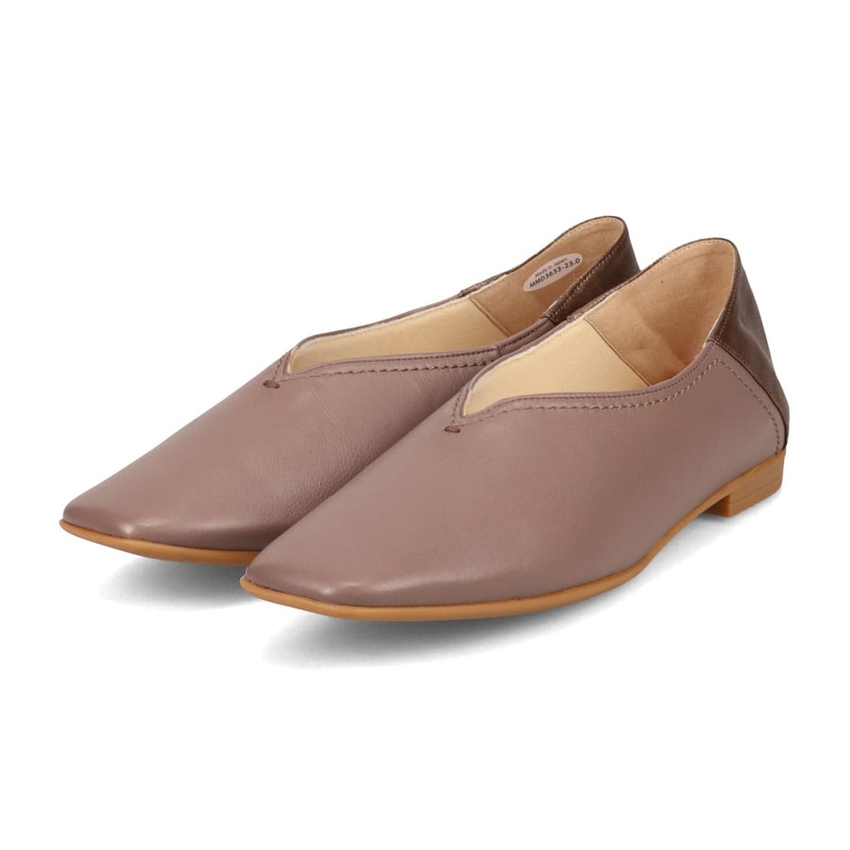 ミッシー デ ミッシー missy des missy Vカットのデザインパンプス 