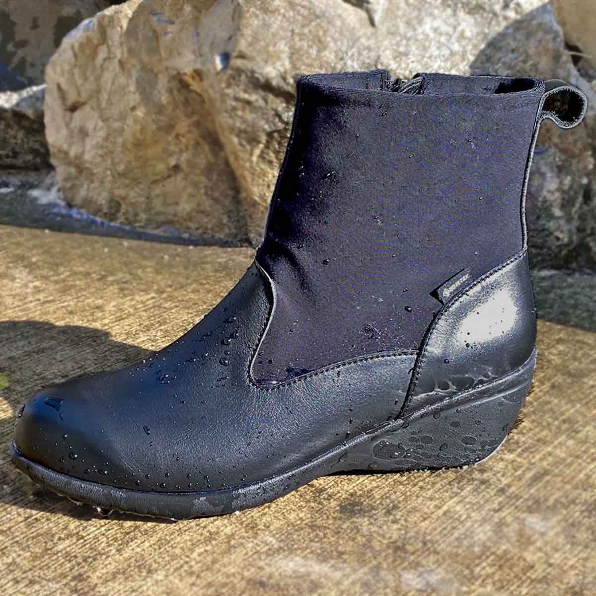 【GORE-TEX】マドラスウォーク madras Walk 「Recovery Shiatsu Insole」搭載で指圧効果により血行をよくする。　雨の日でも快適 5.0cmヒールのショートブーツ　MWL1026R BLACK 23.0