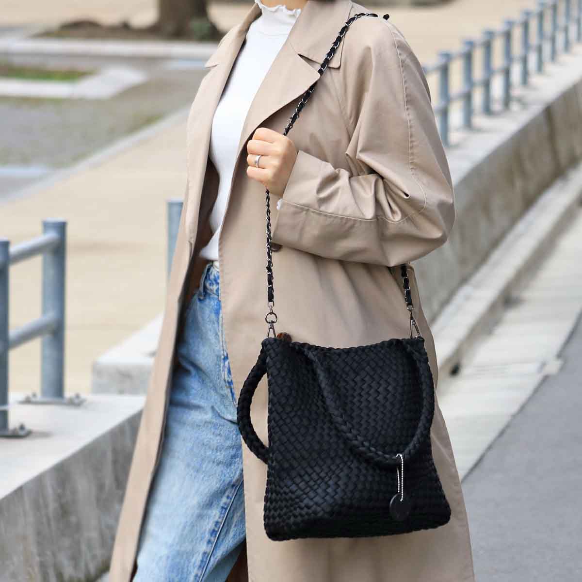 モデロ MODELLO 艶のあるメッシュ素材の大人アイテム メッシュバッグ　DMLB110 BLACK FREE