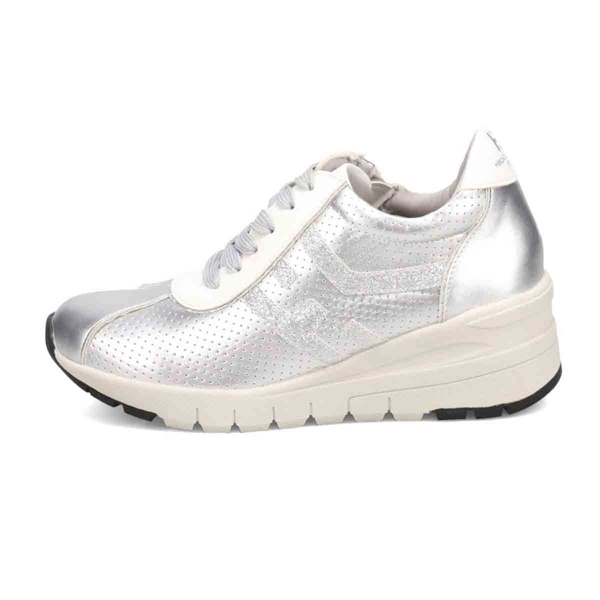 HIROKO KOSHINO FEMME　お洒落ウォーキングシューズ　HRL3005 SILVER 23.0