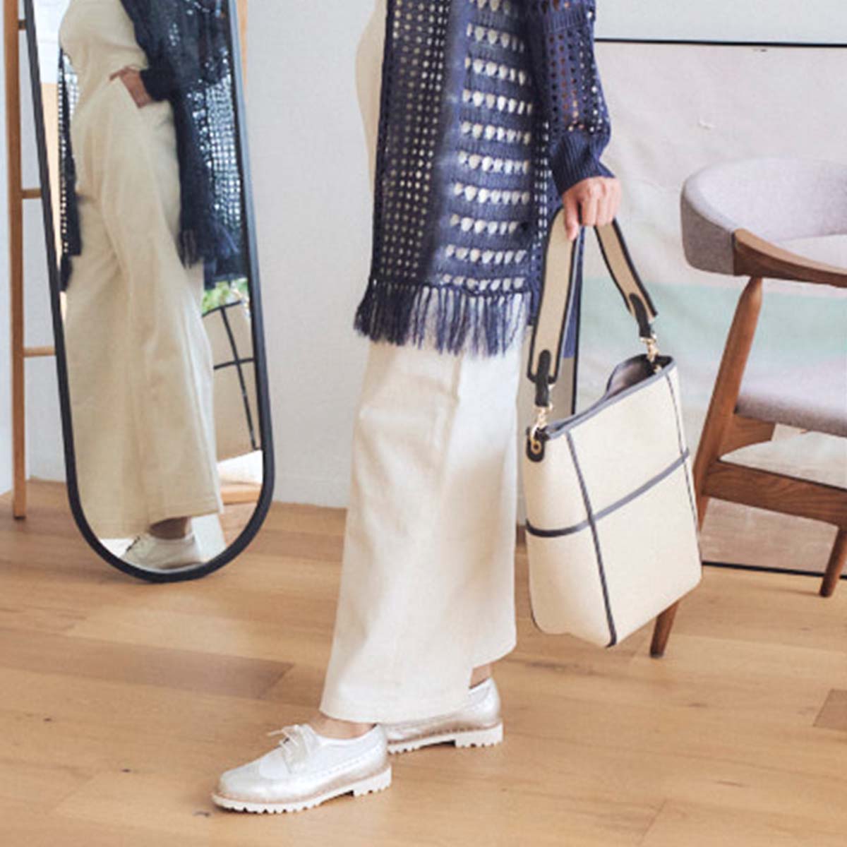 マドラス madras metaインソール搭載　上質できちんと感のあるレースアップシューズ　MAL9126MT SILVER/WHITE 23.0