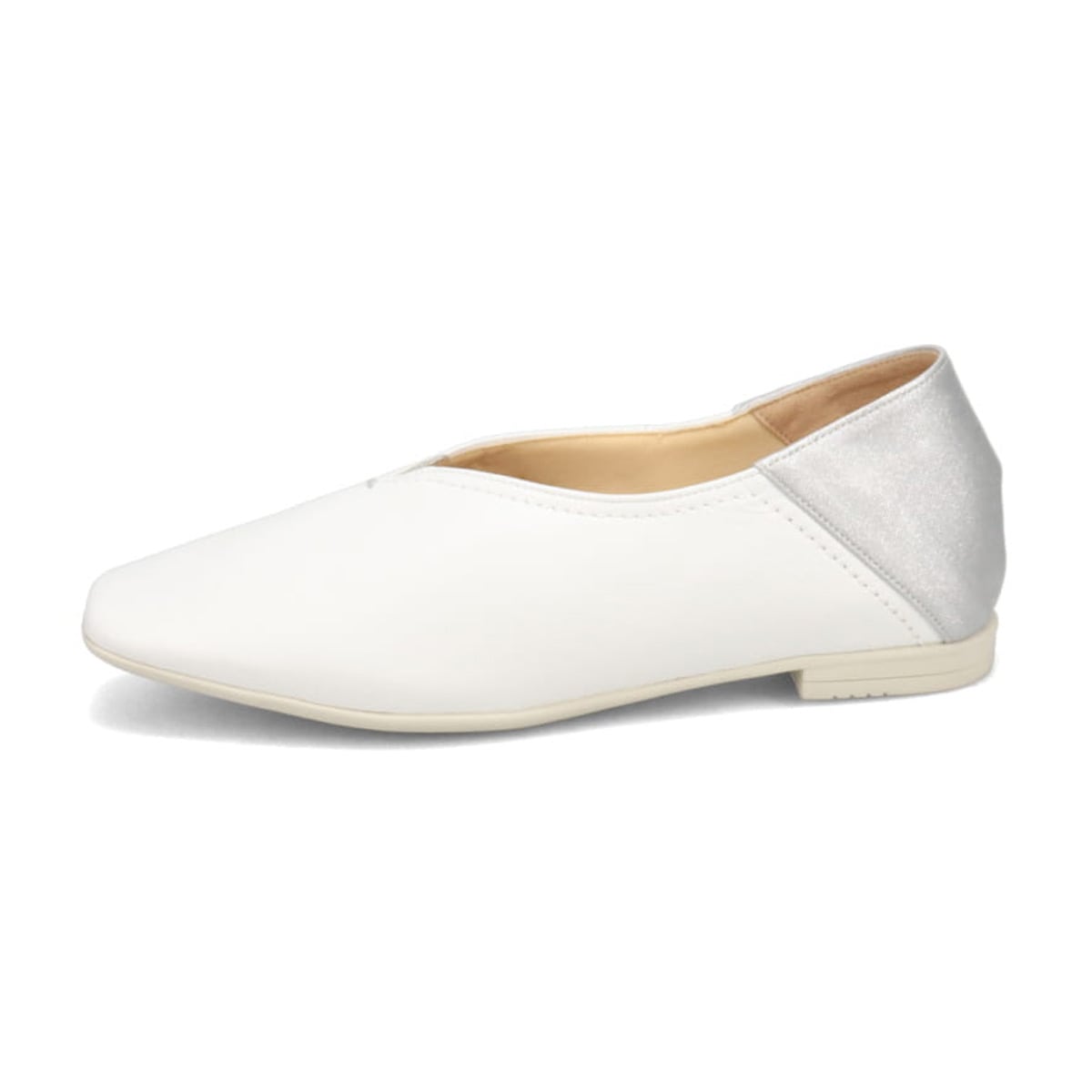 ミッシー デ ミッシー missy des missy Vカットのデザインパンプス 