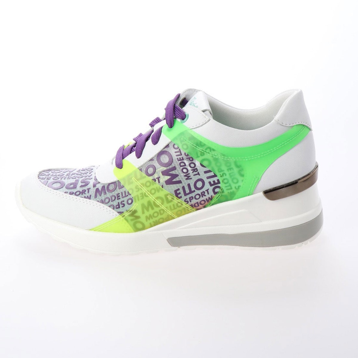 Seal限定商品 マドラス モデロ Madras Modello Dml102 Sale ヒールアップスニーカー ヒールアップで足長効果 ロゴプリントでスポーティー レディス 超目玉 Fcrtt Org