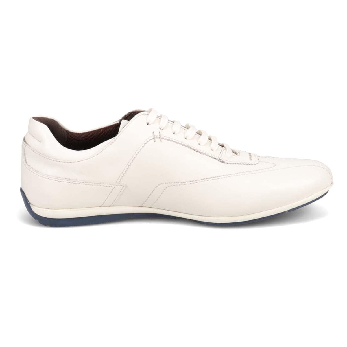 【抗菌消臭機能】さまざまなシーンに合わせやすい ドレスレザースニーカー DM6922 WHITE 25.0