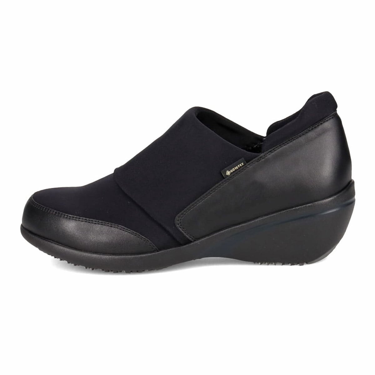 【GORE-TEX】マドラスウォーク madras Walk 「Recovery Shiatsu Insole」搭載で指圧効果により血行をよくする。 シンプルなデザインでさまざまなスタイルに合わせやすい！通勤・きれい目 ゴアテックススリッポンスニーカー MWL1008R BLACK 23.0