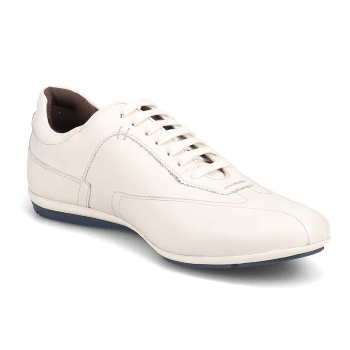 【抗菌消臭機能】さまざまなシーンに合わせやすい ドレスレザースニーカー DM6922 WHITE 25.0