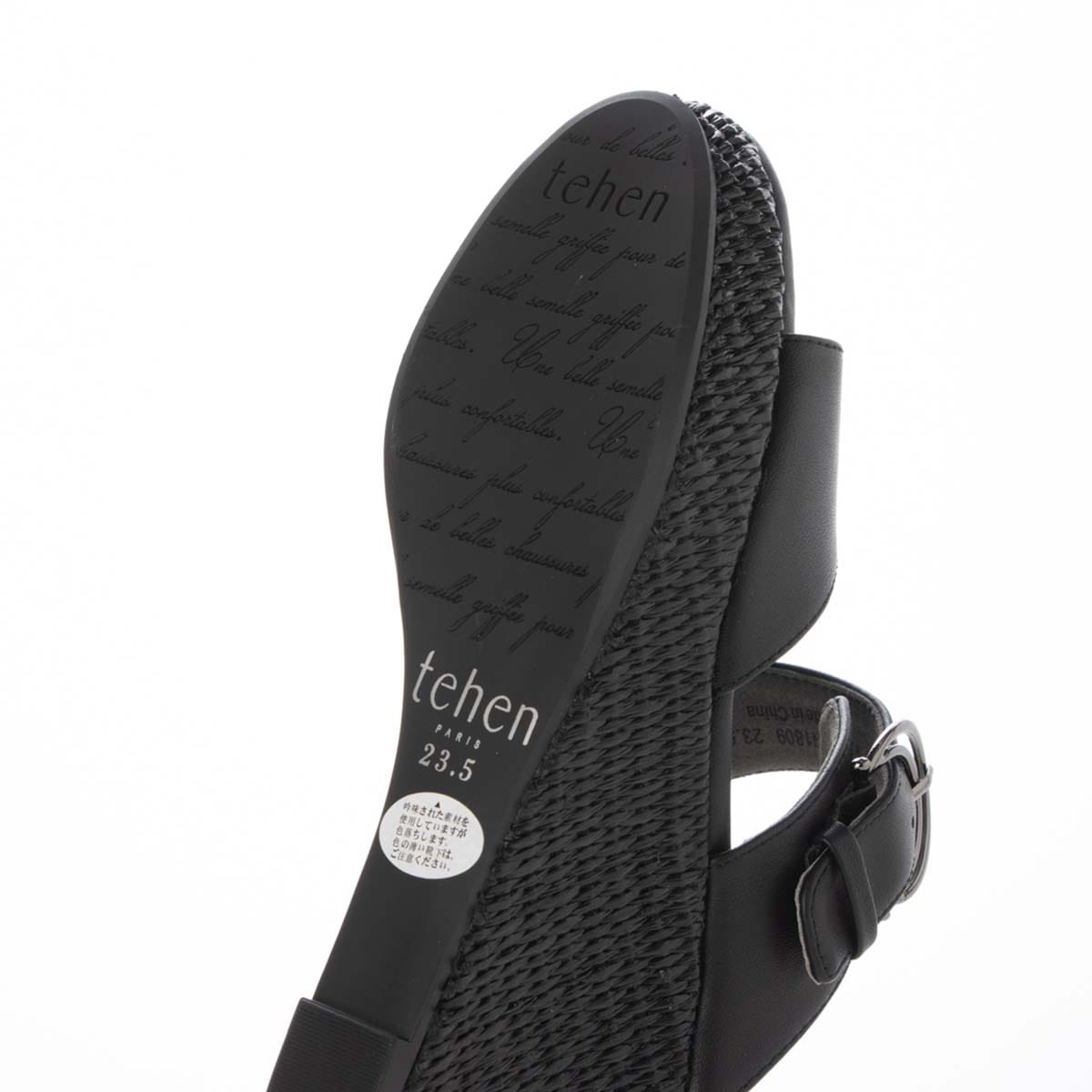 テーン tehen 旬の素材感とメタルパーツが織りなす、洗練された大人のリゾートスタイル。ウェッジ ミュールサンダル　TN1809 BLACK 23.0