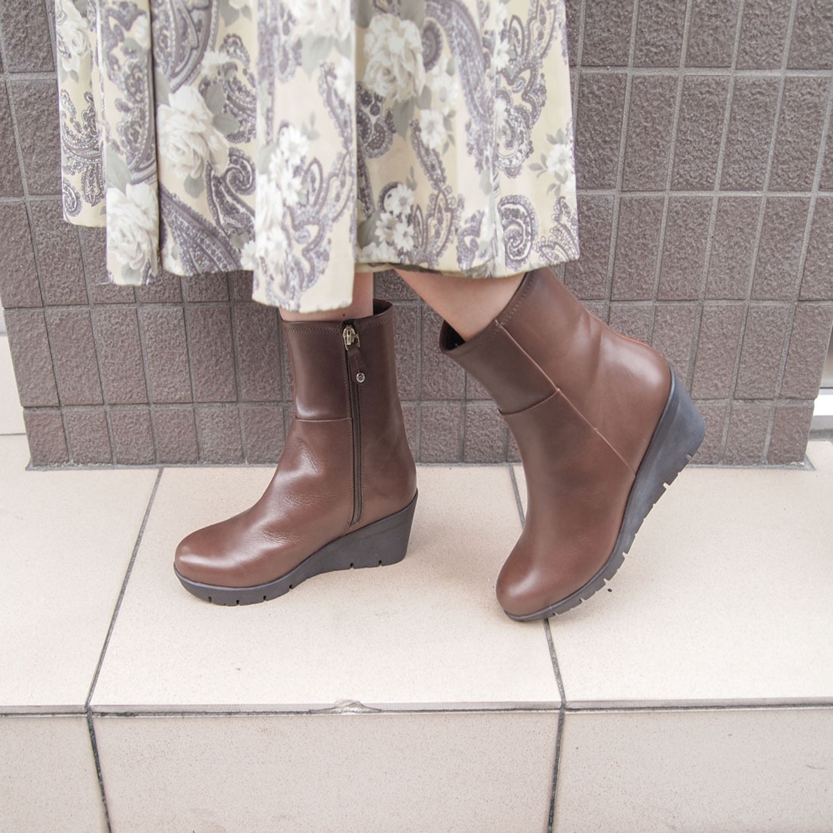 Carlo Rossetti たくさん歩ける カルロロセッティ ウェッジヒールブーツ Cr112 23 0 Brown ウィメンズ Madras マドラス公式サイト オンラインショップ 靴メーカー直営公式通販