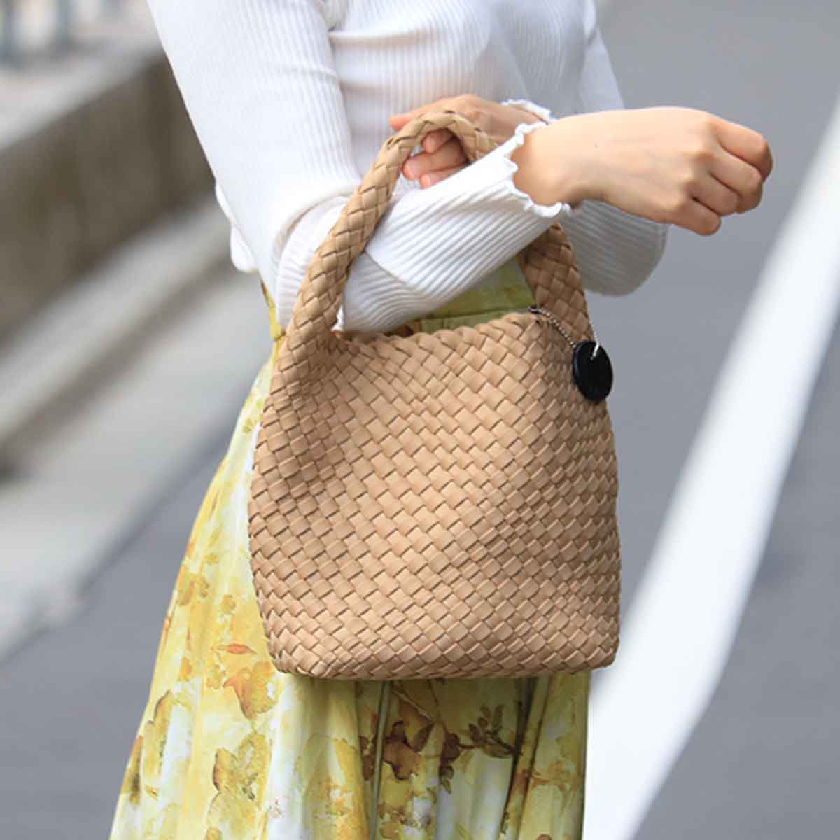モデロ MODELLO 艶のあるメッシュ素材の大人アイテム メッシュバッグ　DMLB111 D-BROWN FREE