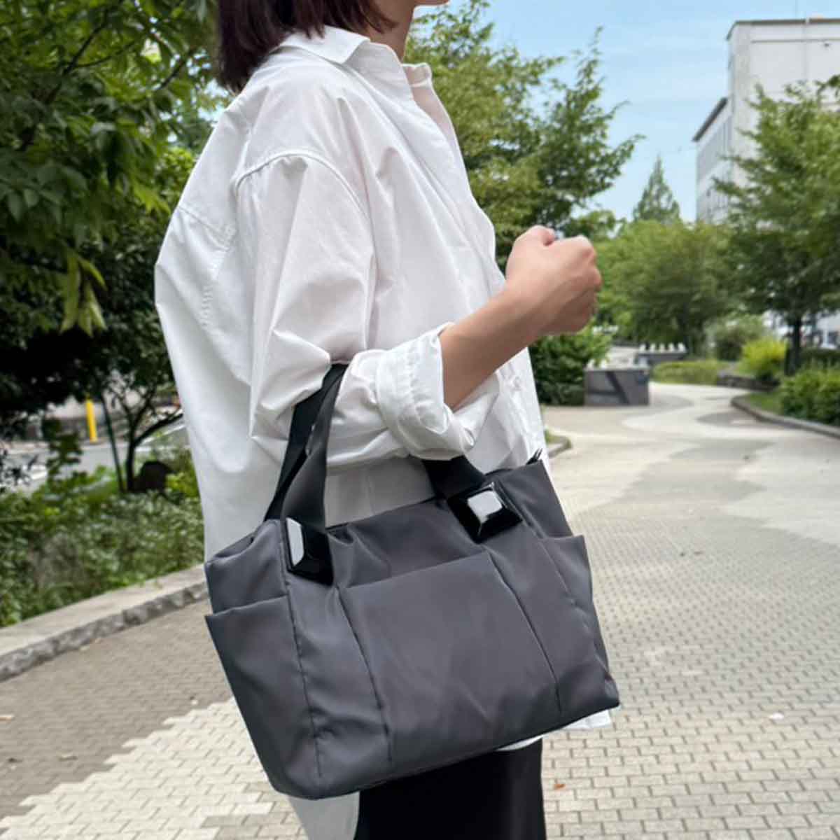 モデロ MODELLO　軽量ナイロン 2WAY マルチポケットトートバッグ　DMLB116 GRAY FREE