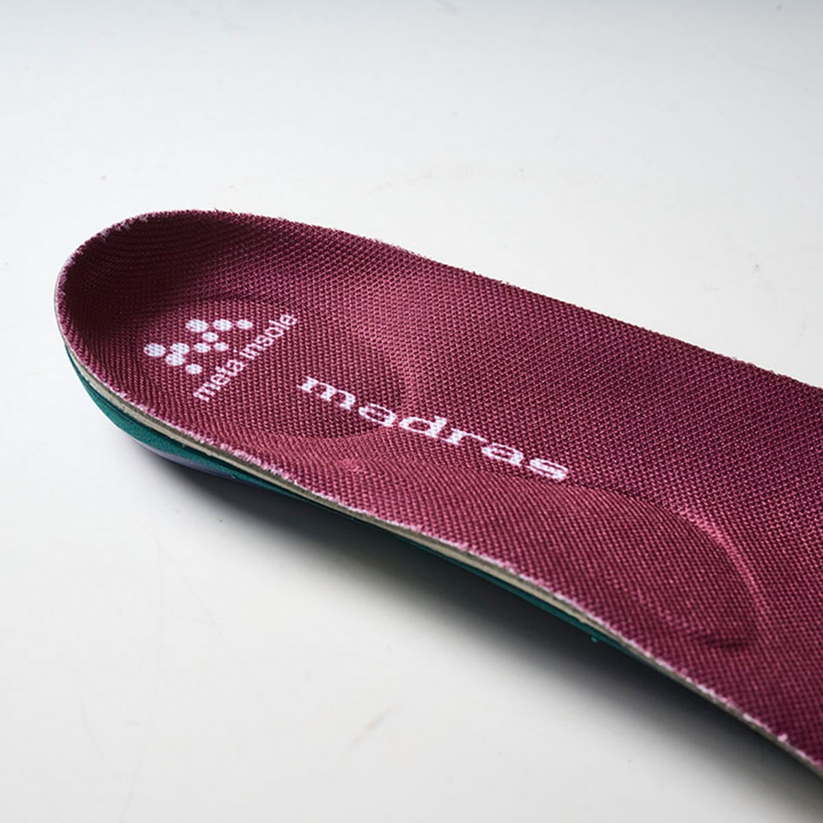 マドラス madras  meta インソール ユニセックスカップインソール アクティブタイプ【返品不可商品】 WINE Mサイズ（25.5～26.5）