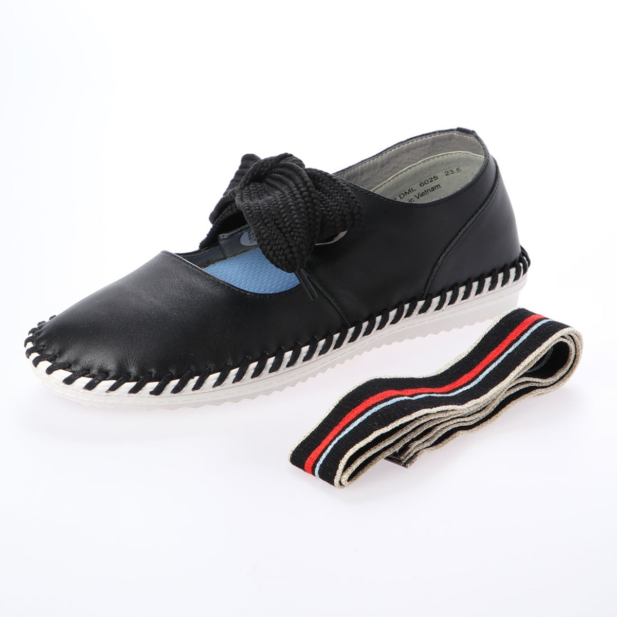 モデロ Modello リボンの靴ひもが可愛い カジュアルフラットシューズ Dml6025 23 Black ウィメンズ Madras マドラス公式サイト オンラインショップ 靴メーカー直営公式通販