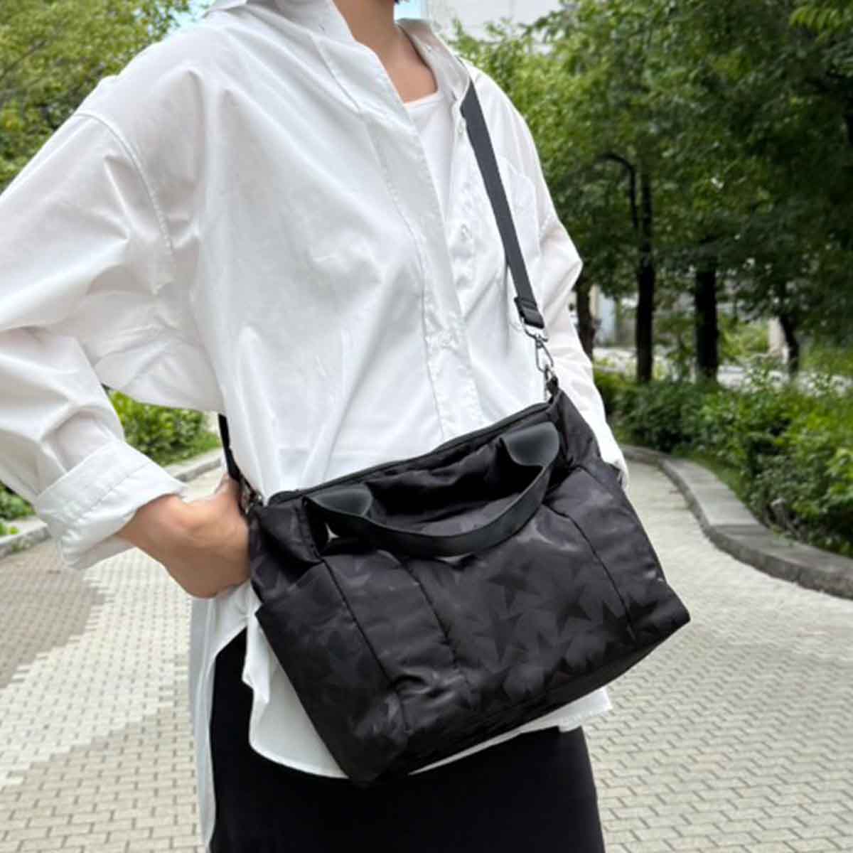 モデロ MODELLO　軽量ナイロン 2WAY マルチポケットトートバッグ　DMLB116 BLACK-PR FREE