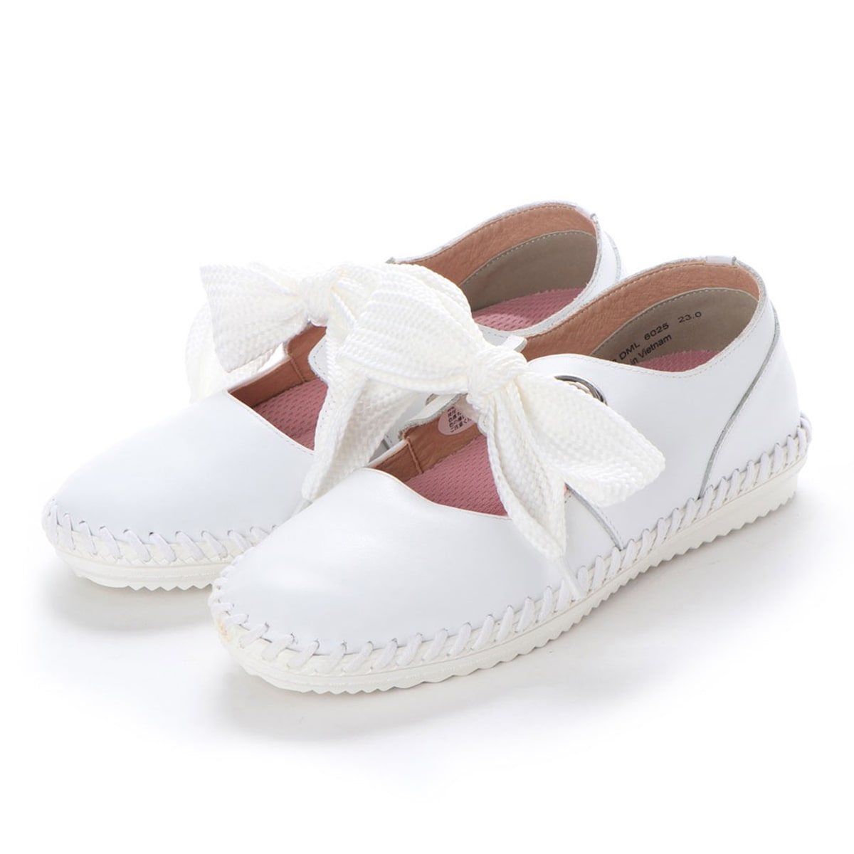 モデロ Modello リボンの靴ひもが可愛い カジュアルフラットシューズ Dml6025 23 White ウィメンズ Madras Online Shop マドラスオンラインショップ 靴メーカー直営公式通販 返品 交換ok モデロ Modello リボンの靴ひもが可愛い カジュアルフラットシューズ Dml6025 23 White ウィメンズ Madras Online Shop マドラスオンラインショップ 靴メーカー直営公式通販 返品 交換ok