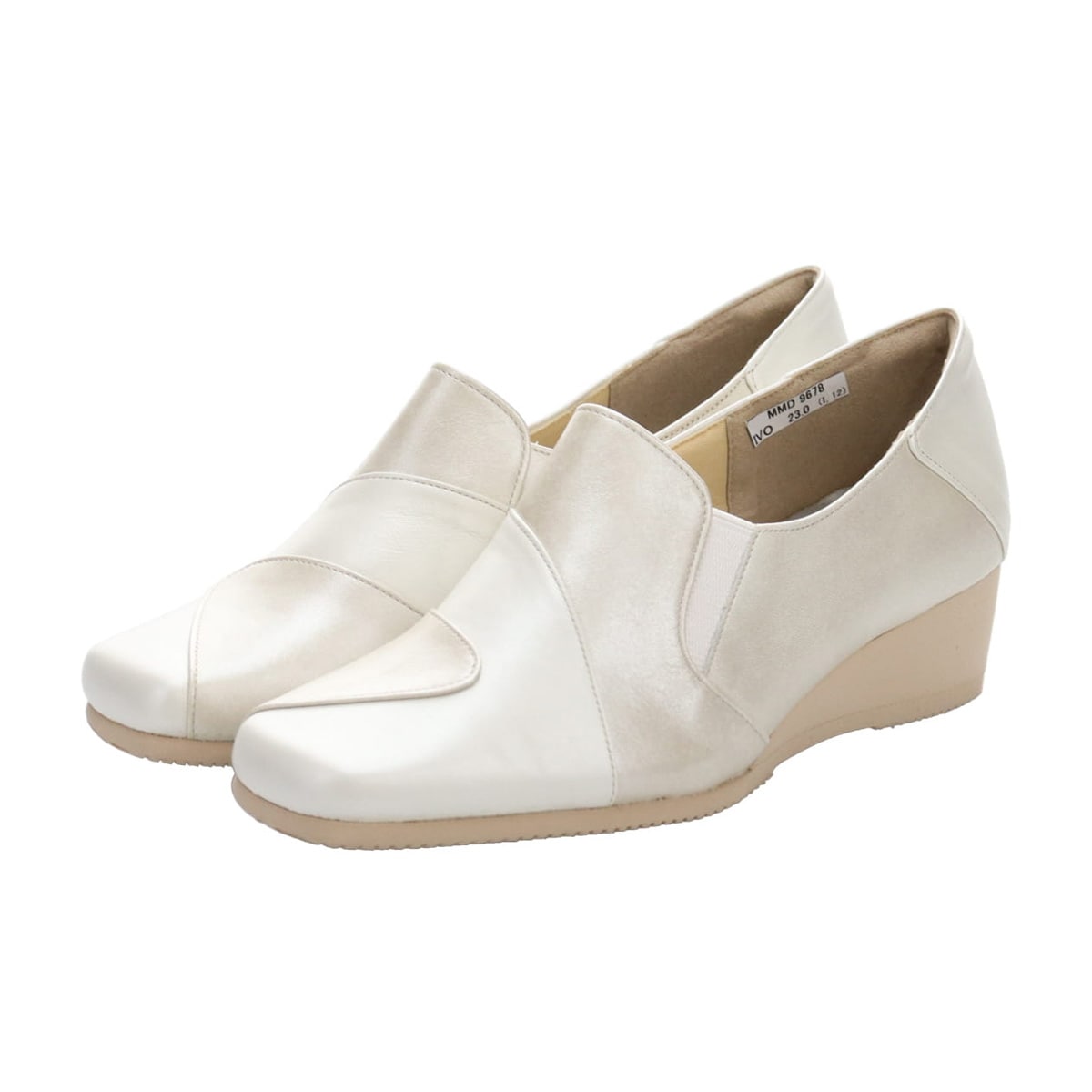 ミッシー デ ミッシー Missy Des Missy 素材シンプルカッティングカジュアルパンプス Mmd9678 23 0 Ivory ウィメンズ Madras マドラス公式サイト オンラインショップ 靴メーカー直営公式通販