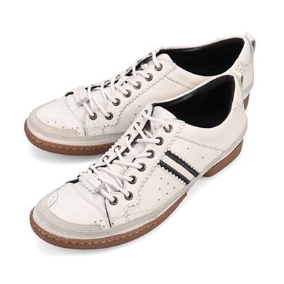 KATHARINE HAMNETT LONDON　レースアップカジュアルレザースニーカー　03965