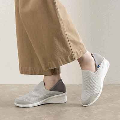 エル スポーツ ELLESPORT ニット編みウェッジスリッポンシューズ  ESP14704