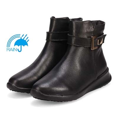 HIROKO KOSHINO 上質な牛革とブランドロゴが入った金具が高級感UP　ショートブーツ　HKL6207