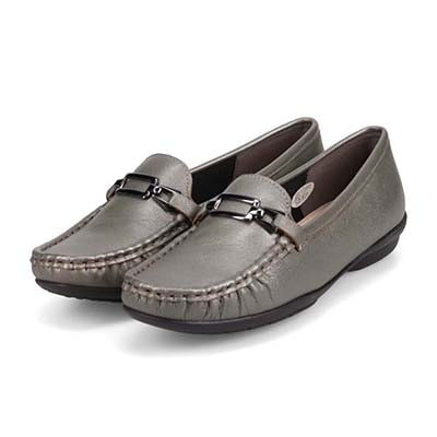 HIROKO KOSHINO 足入れの良いスクエアトゥ・モカデザイン  ローヒール カジュアルシューズ HKL7500