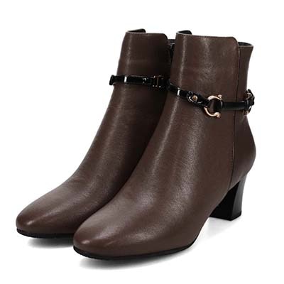 【撥水仕様】【防滑】ミッシー デ ミッシー missy des missy キレイ目シルエット 柔らか素材 ショートブーツ   MMD2304