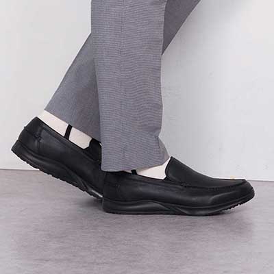 【GORE-TEX】マドラスウォーク madras Walk 「Recovery Shiatsu Insole」搭載で指圧効果により血行をよくする。 全天候快適な ゴアテックススリッポン・カジュアルシューズ MW7605R