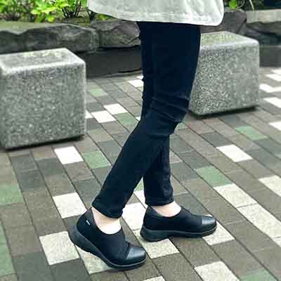 【GORE-TEX】マドラスウォーク madras Walk 「Recovery Shiatsu Insole」搭載で指圧効果により血行をよくする。　防水・透湿機能を兼ね備えたゴアテックス・ストレッチシューズ　MWL1201R